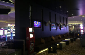 scioto-downs-bar-03